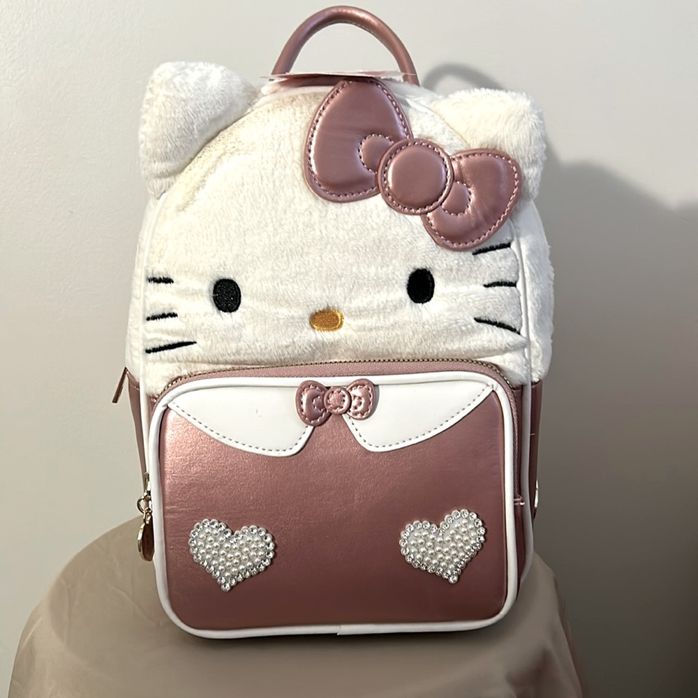 Hello Kitty Bag/Backpack NWT